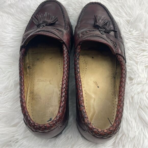 Allen Edmonds Maxfield Tassel Leather Loafers - Picture 8 of 13
